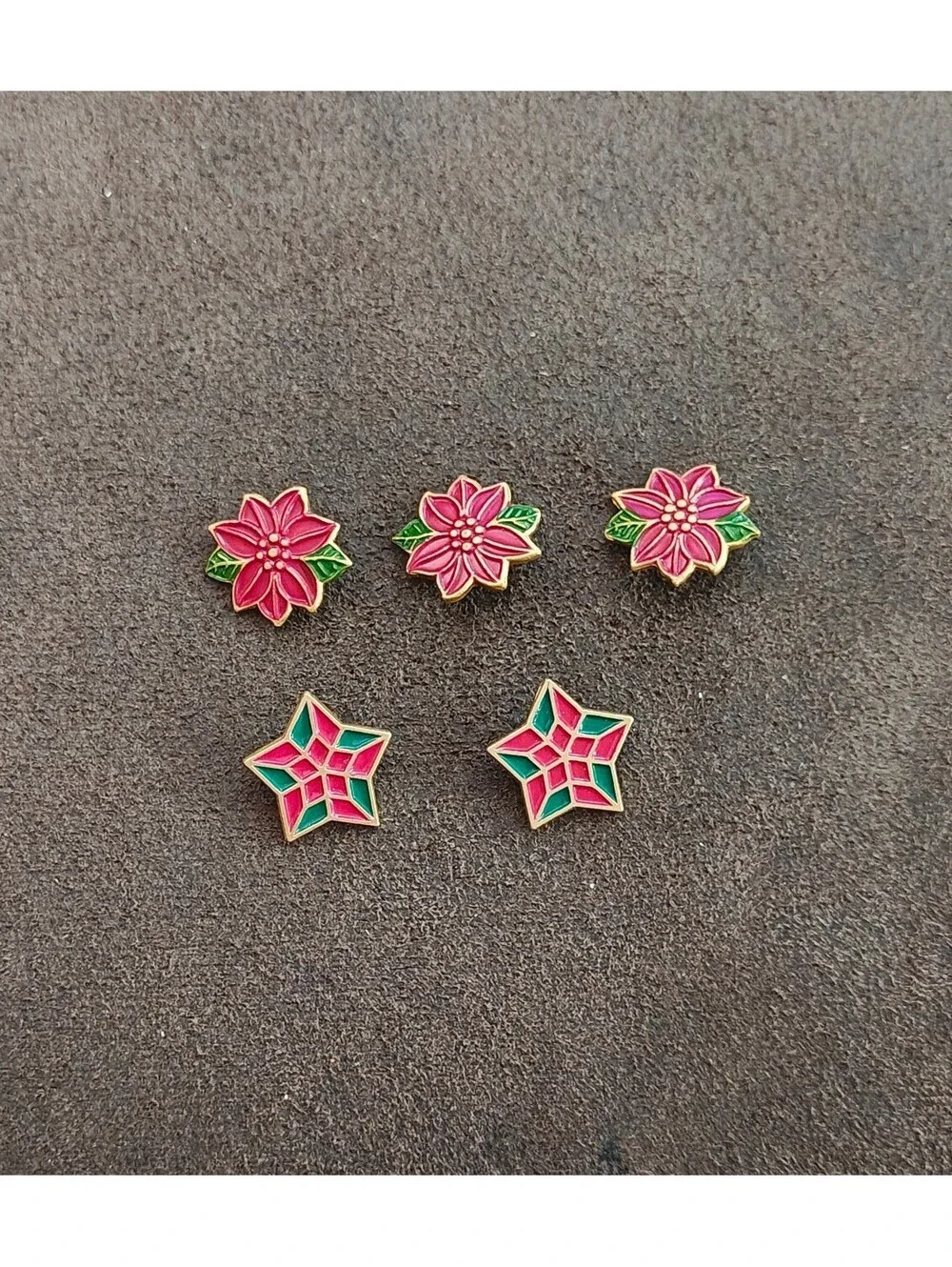 70s Set Of 5 Hand Painted Enamel Christmas Poinsettia & Geometric Stars Buttons
